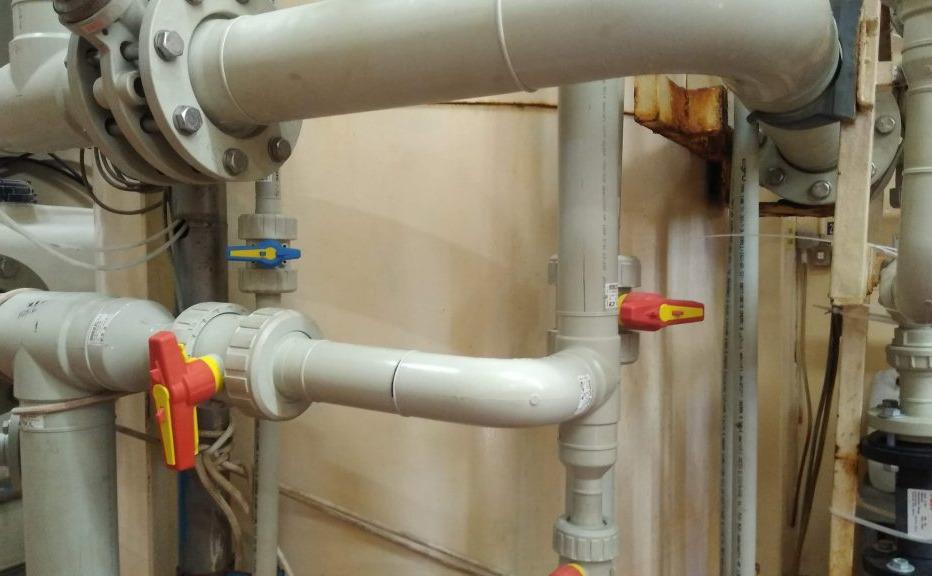 Tuberías para ácido clorhídrico ¿Qué material elegir?